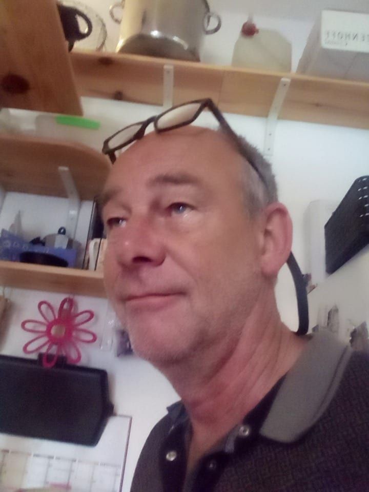 Ronnie - Gay trip à Courtaman Profil de Ronnie, 29 ans, Gay trip à Courtaman (Fribourg)