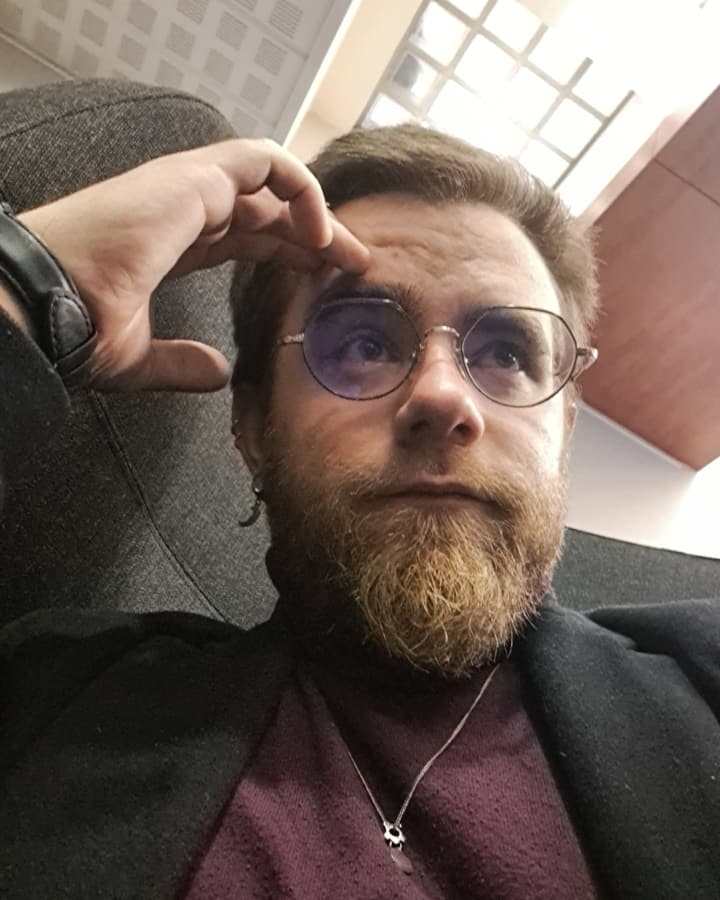 Sane - Gay trip à Bollion Profil de Sane, 26 ans, Gay trip à Bollion (Fribourg)