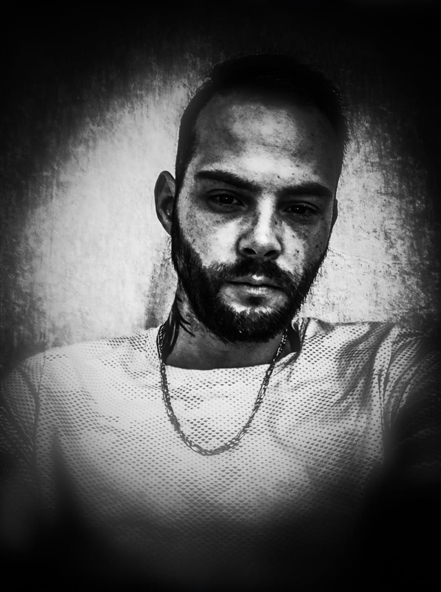 Isha - Gay trip à Piano di Peccia Profil de Isha, 26 ans, Gay trip à Piano di Peccia (Tessin)