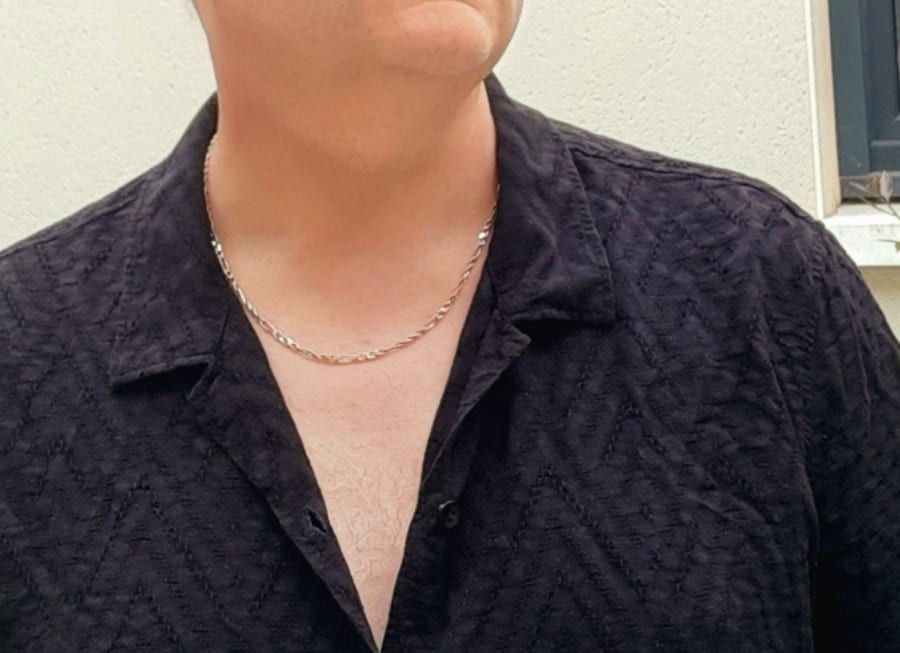 Zitouni - Gay trip à Olivone Profil de Zitouni, 32 ans, Gay trip à Olivone (Tessin)