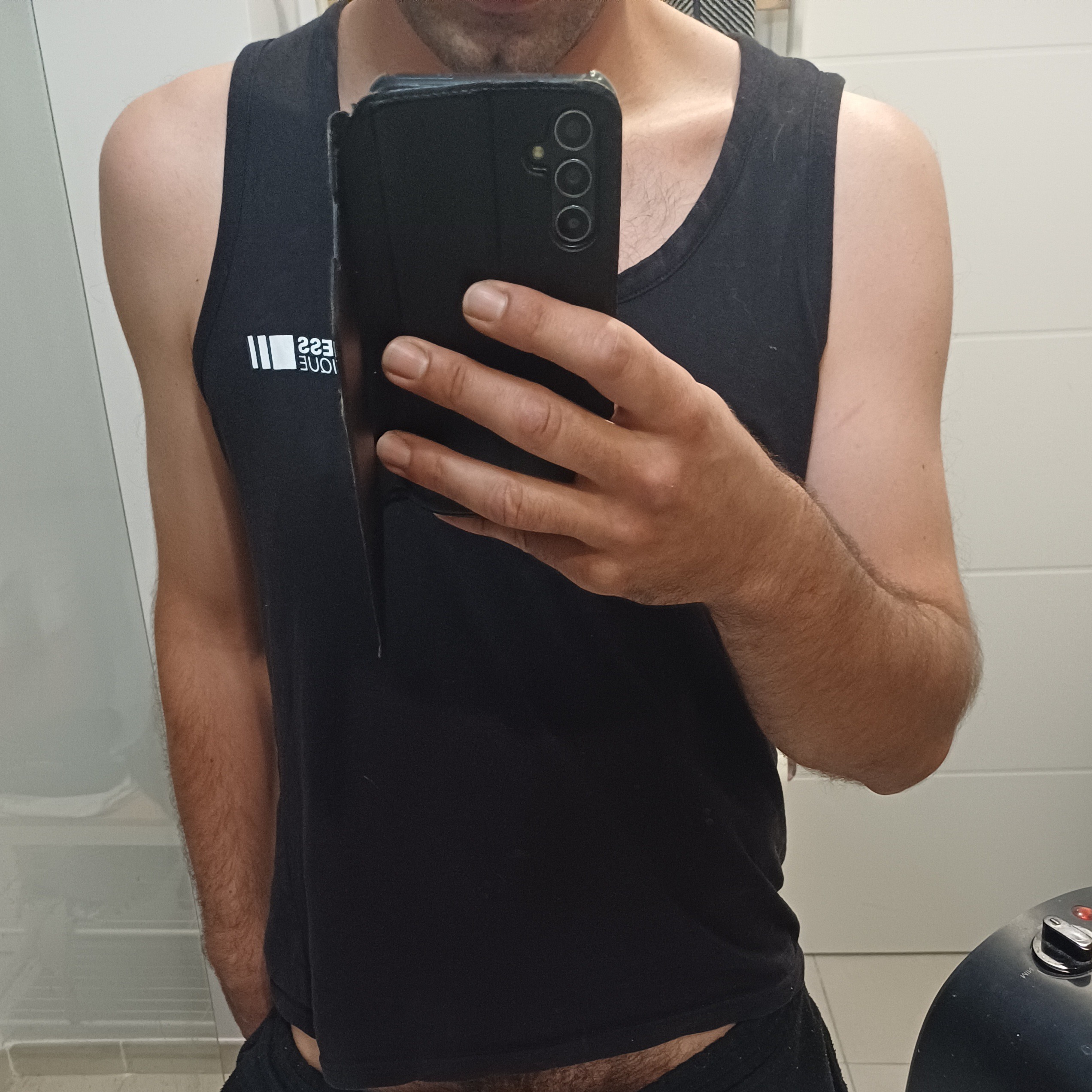 Jérémie - Gay trip à Nunningen Profil de Jérémie, 45 ans, Gay trip à Nunningen (Soleure)