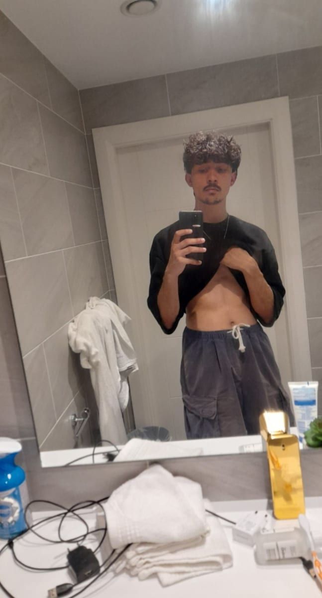 Antime - Gay trip à Schalunen Profil de Antime, 36 ans, Gay trip à Schalunen (Berne)