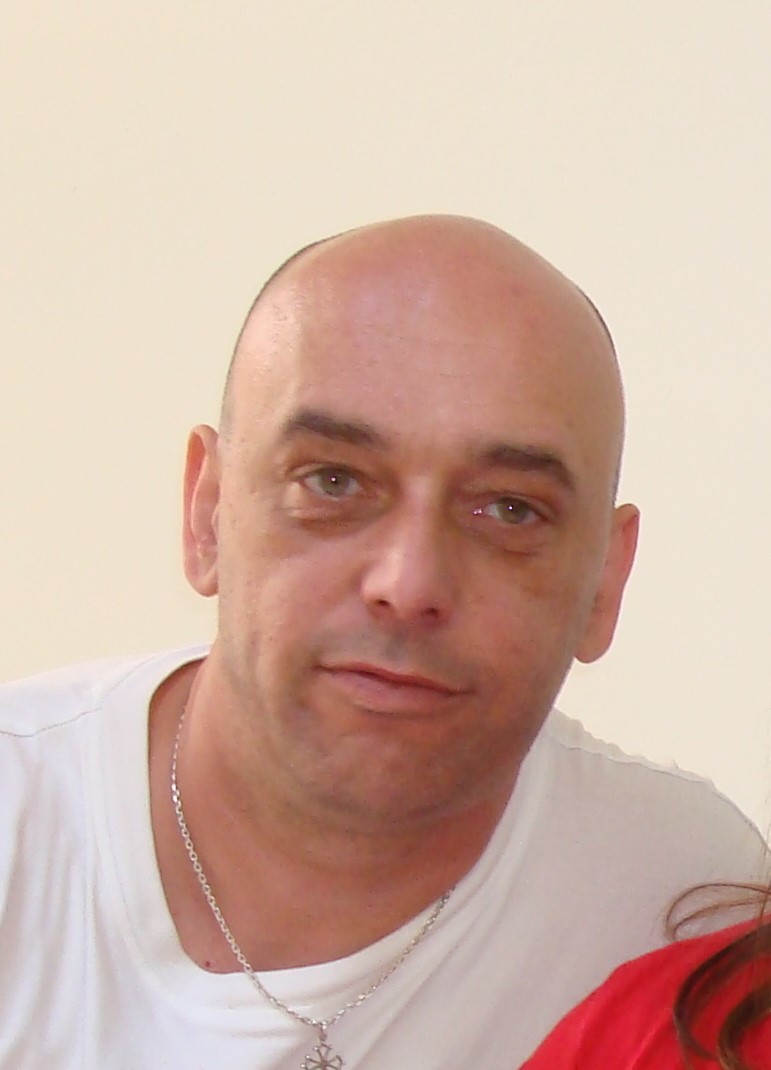 Loury - Gay trip à Zwischenflüh Profil de Loury, 41 ans, Gay trip à Zwischenflüh (Berne)