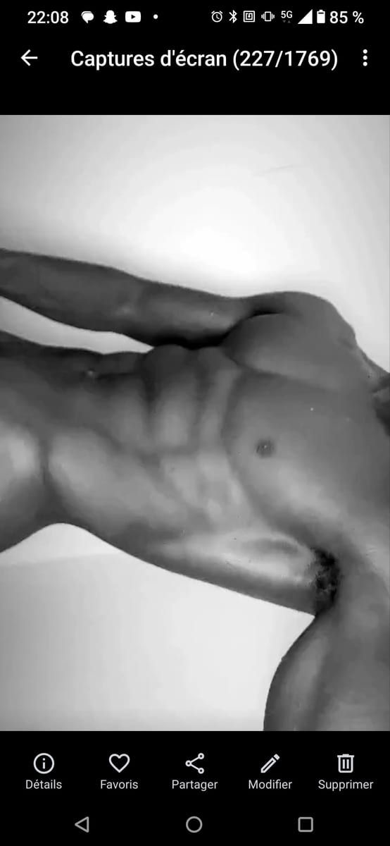 Abdel-rahim - Gay trip à Curio Profil de Abdel-rahim, 24 ans, Gay trip à Curio (Tessin)