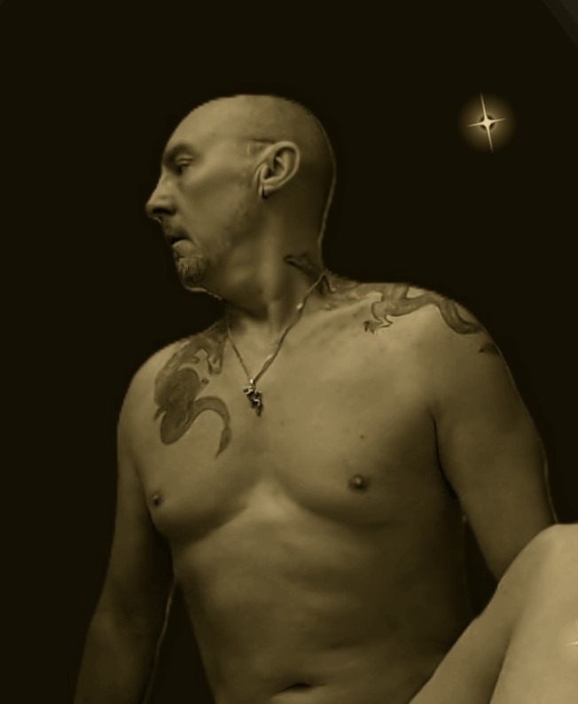 Elior - Gay trip à Pollegio Profil de Elior, 40 ans, Gay trip à Pollegio (Tessin)