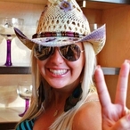 Mellina - Gay trip à Lovens Profil de Mellina, 32 ans, Gay trip à Lovens (Fribourg)