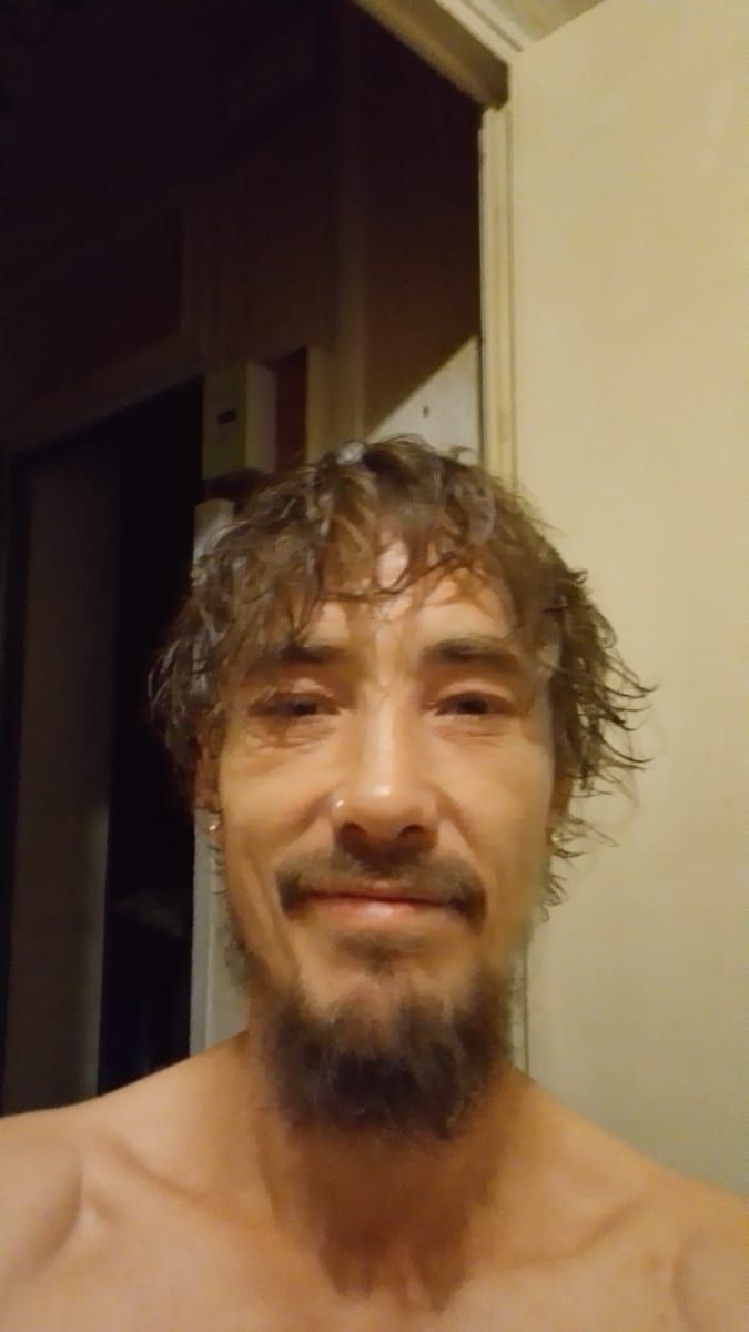 Melwan - Gay trip à Küsnacht ZH Profil de Melwan, 44 ans, Gay trip à Küsnacht ZH (Zurich)