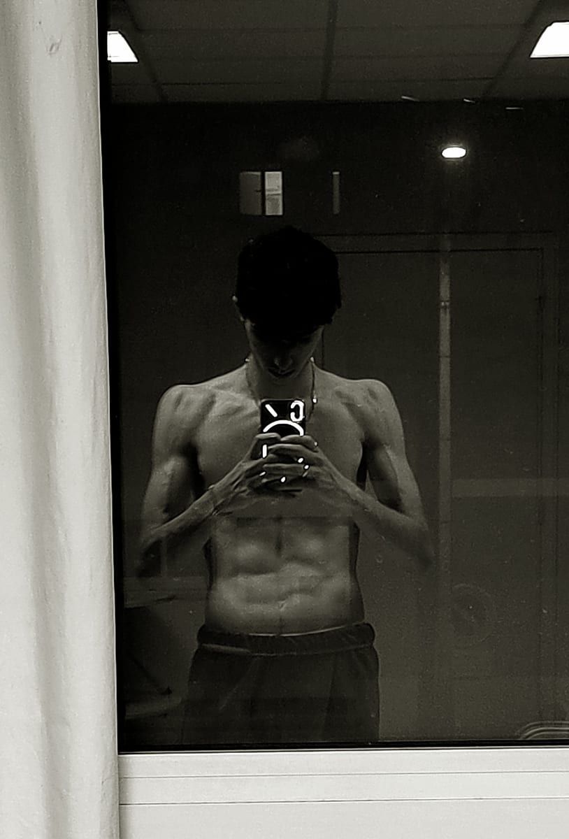 Anik - Gay trip à Pensier Profil de Anik, 25 ans, Gay trip à Pensier (Fribourg)