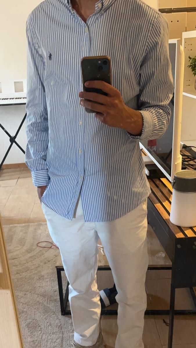 Lamina - Gay trip à Zwillikon Profil de Lamina, 23 ans, Gay trip à Zwillikon (Zurich)