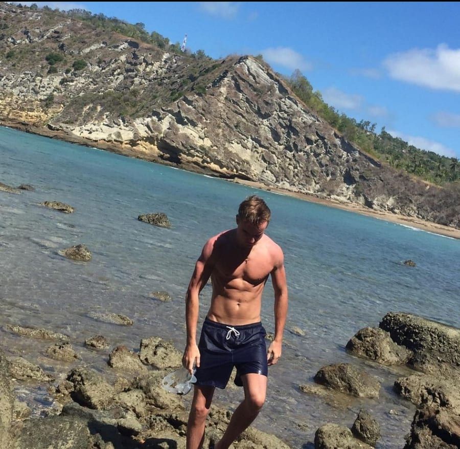 Loann - Gay trip à Birmenstorf AG Profil de Loann, 30 ans, Gay trip à Birmenstorf AG (Argovie)