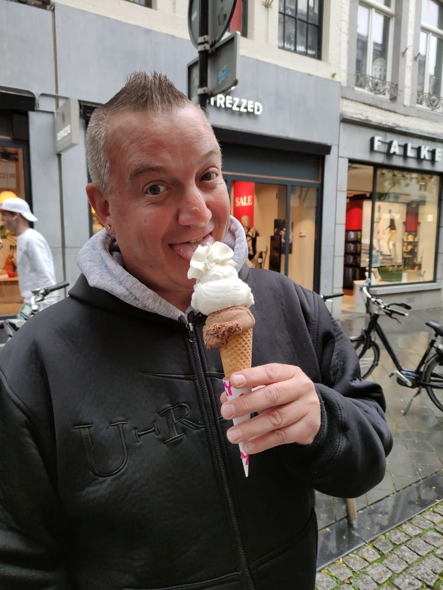Pape - Gay trip à Felben-Wellhausen Profil de Pape, 37 ans, Gay trip à Felben-Wellhausen (Thurgovie)