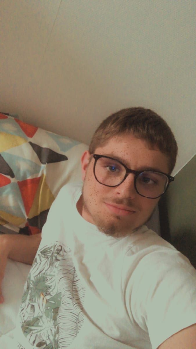 Darius - Gay trip à Mézery-près-Donneloye Profil de Darius, 35 ans, Gay trip à Mézery-près-Donneloye (Vaud)