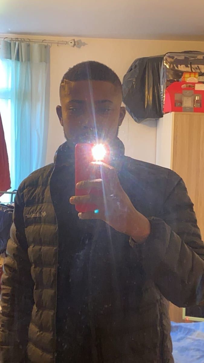 Diary - Gay trip à Le Cerneux-Péquignot Profil de Diary, 24 ans, Gay trip à Le Cerneux-Péquignot (Neuchâtel)