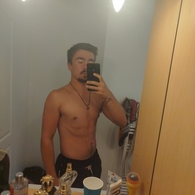 Profil de Novica, 39 ans, Gay trip à Eggersriet (Appenzell Rhodes-Extérieures)